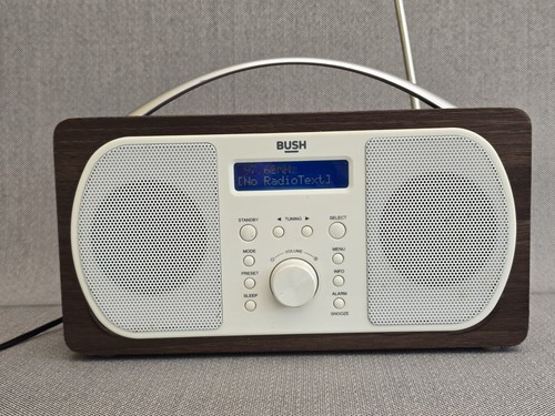 Bush 3313 portable fm - ne-3313,