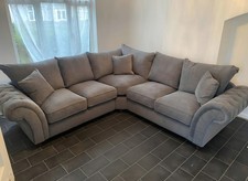 Windsor Grey Large Corner