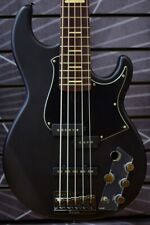 Yamaha Electric Bass Black 5-String BB735A Matte Translucent & Case