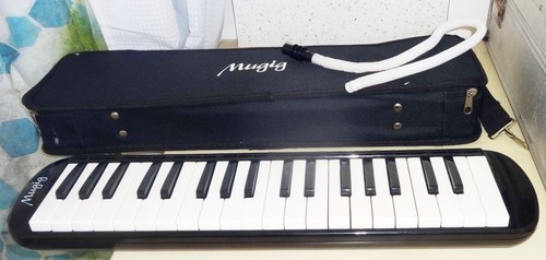 Mugig melodica 37 - melodica, 37-key