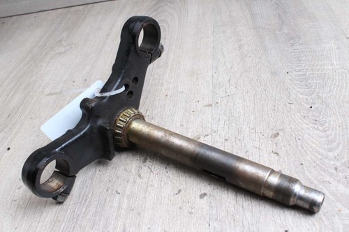 Front lower fork - bridge, suzuki