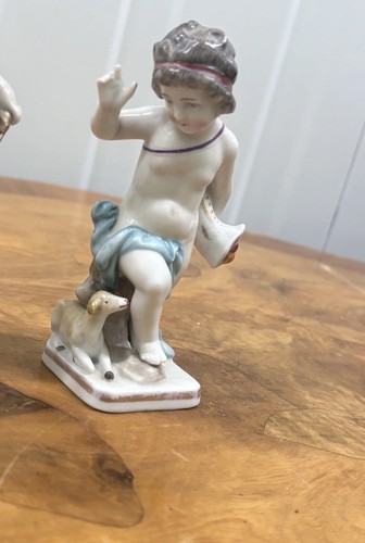 Chelsea porcelain figurine - chelsea,