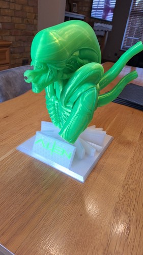Alien bust statue - statue, acid