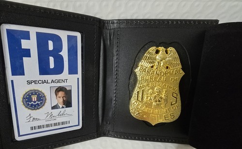 Movies props files - x-files.,
