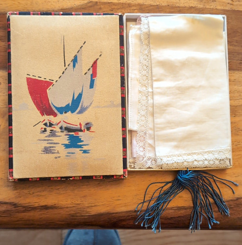 Co vintage boxed lace - &,