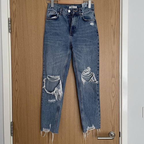 Ripped blue denim - ripped, mom