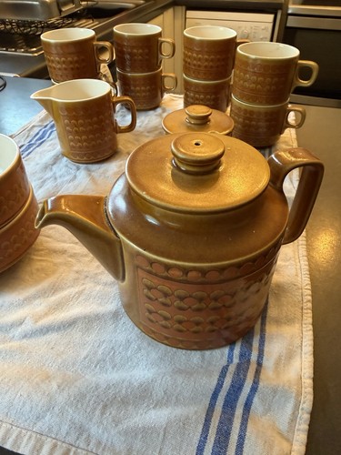Hornsea saffron pottery - saffron,