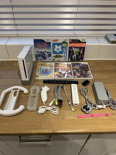 Nintendo wii white pal fi - nintendo,