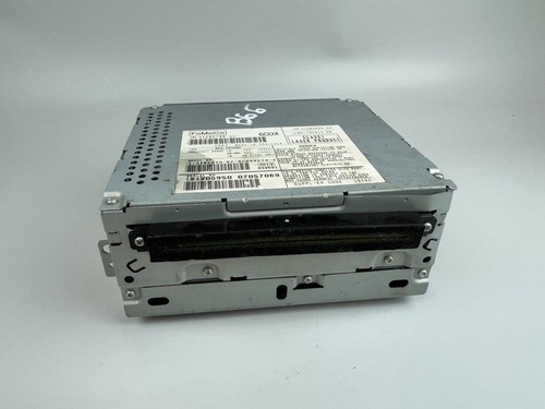 Volvo v70 2006 - volvo, radio