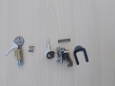 VESPA STEERING LOCK & TOOL BOX LOCK WITH 2  KEYS  EACH LoCK  RALLY SPRINT SUPER