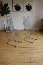 2 vintage wire chairs Till