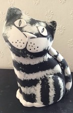 VINTAGE BLUE & WHITE TABBY CAT MARMADUKE VASE by DALTON SCOTLAND STUDIO POTTERY