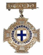 Vintage Old The Croydon General Hospital Nurses Enamel Brooch Badge