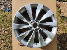 1x Genuine Vw Passat Scirocco