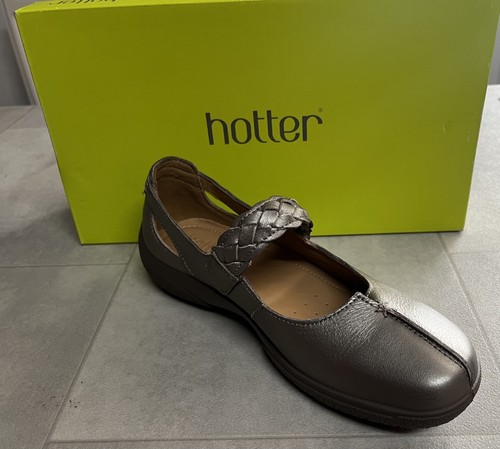 Hotter ladies shake nickel - hotter,