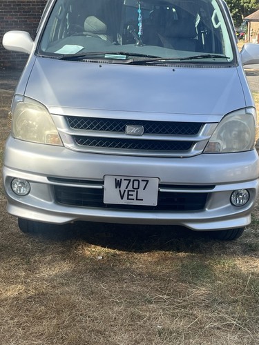 Toyota hiace tourer 4x4 - toyota,