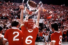 1984 EUROPEAN CUP TROPHY LIVERPOOL FC QUALITY PHOTO PRINT HUGHES CASE NEAL