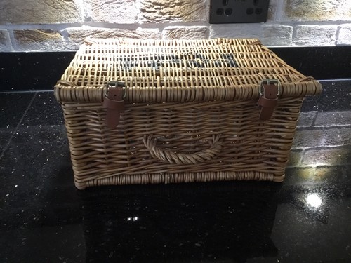 Basket picnic fortnum - f&m,