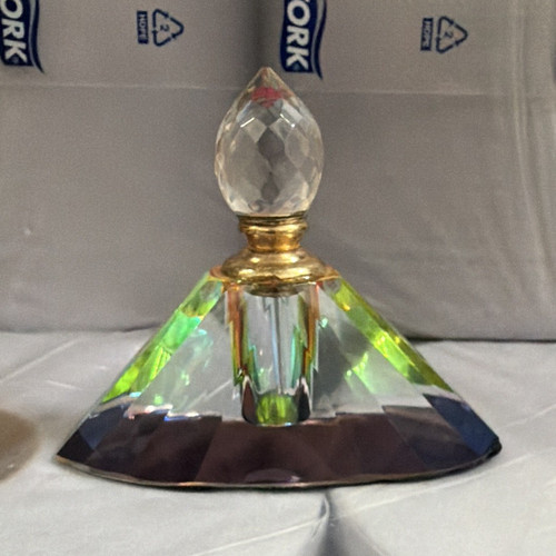 Iridescent cut crystal - crystal, perfume
