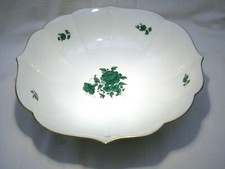 AUGARTEN WIEN GREEN  10.1/2" FLUTED SERVING / FRUIT / SALAD BOWL