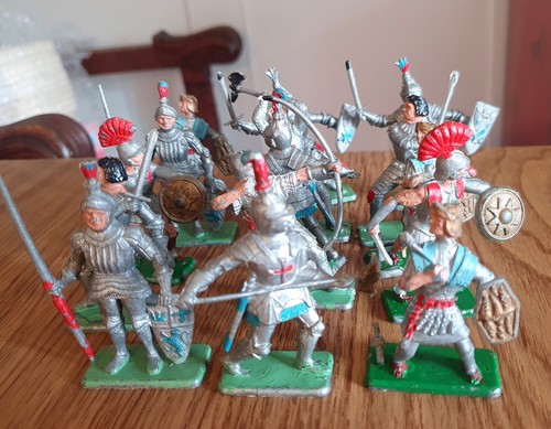Vintage crescent toy soldier - crescent,