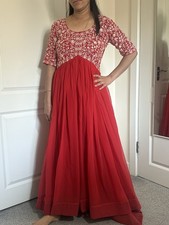 BEAUTIFUL LONG  GOWN 