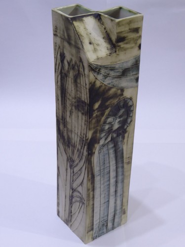 Carn pottery n61 tall 38cm - tall,