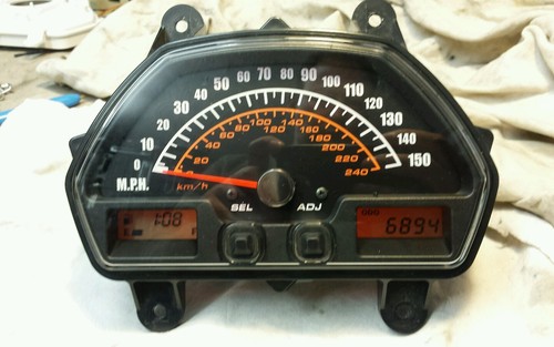 Vzr1800 intruder speedo clock - vzr1800,