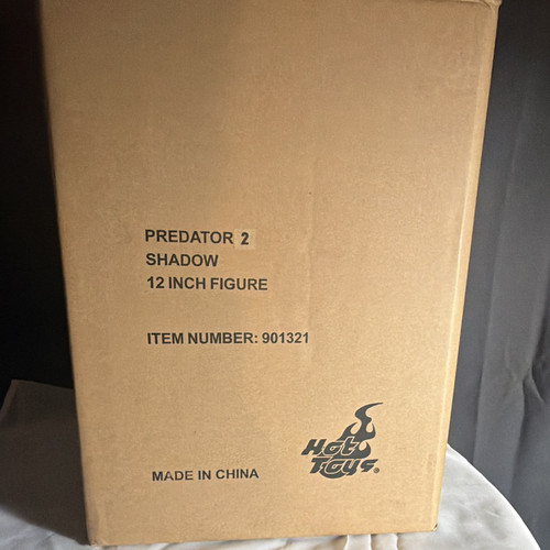 Hot toys predator - hot,