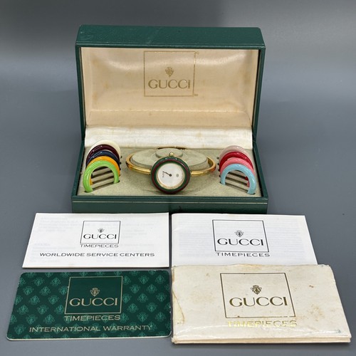 Near mint gucci change bezel - mint],
