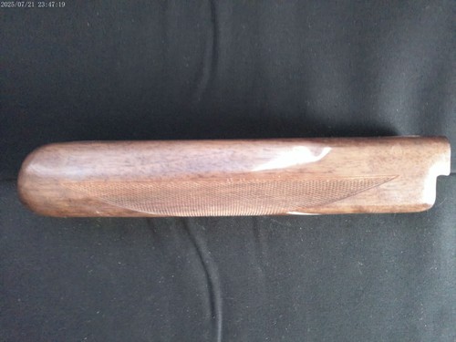 Miroku 3800 shotgun forend
