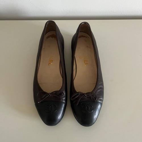 Chanel cap toe ballet - toe, flats