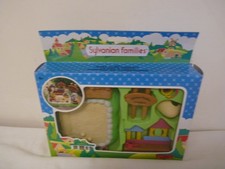 SYLVANIAN FAMILIES VINTAGE BABY PLAY SANDPIT TOMY RARE COMPLETE AND BOXED