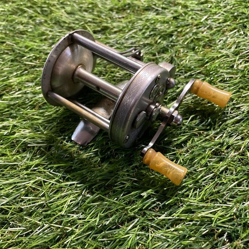 Pflueger fishing reel nobby - fishing,