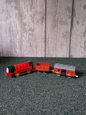 TRACKMASTER Thomas Sodor Steam Works Train & Trucks Working