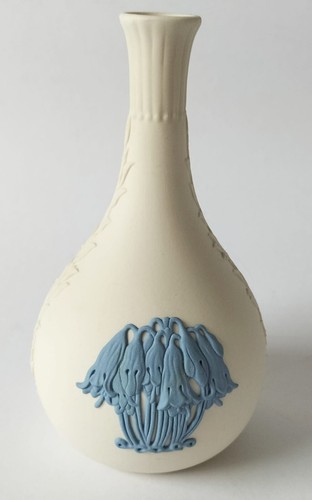 Wedgwood jasper blue - jasper, on