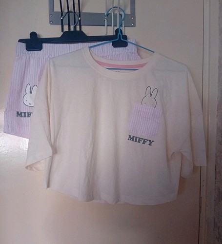 Brand new with - new,