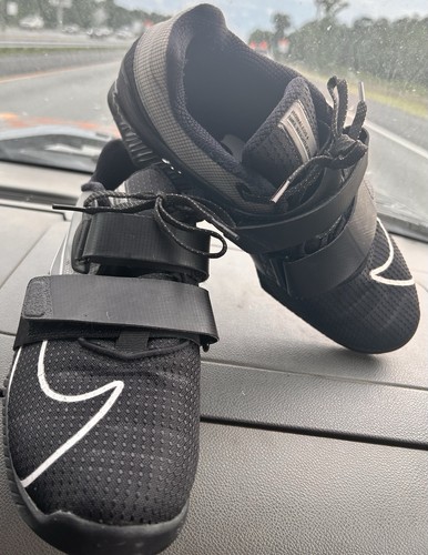 Size nike romaleos - 9.5,