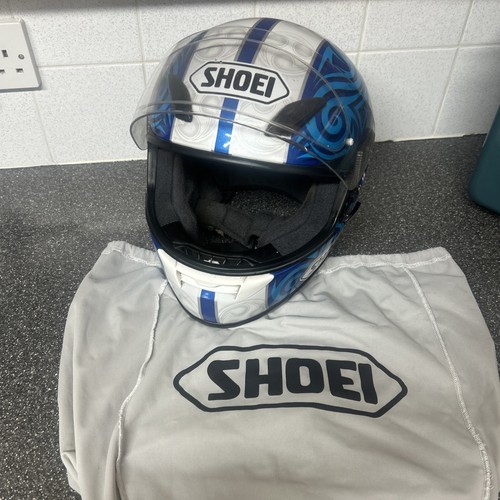 Size medium ladies - medium, shoei