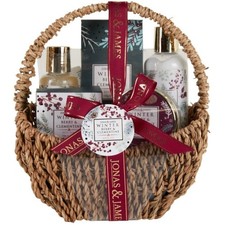 Jonas & James Winter Berry and