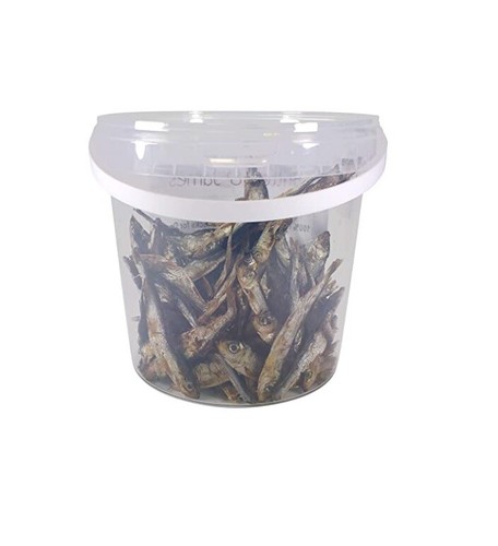 Dried whole sprats 100 - dried,