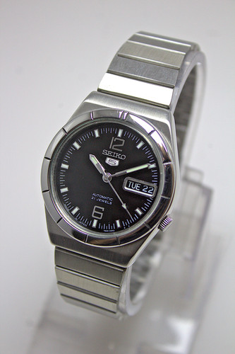 Seiko automatic jewels - seiko,
