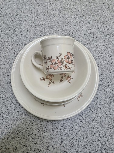 Biltons retro 1980s floral - biltons,
