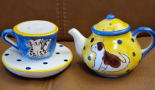 Teacup and Teapot dog and cat novelty salt and pepper shakers