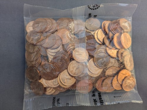Decimal half penny coins - , bag