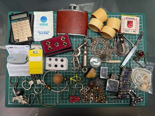 Job lot old things zippo - job,