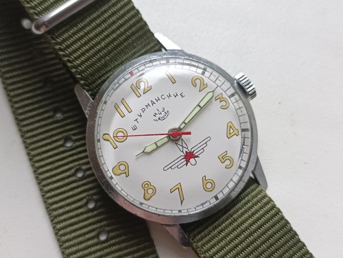 Wristwatch raketa shturmanskie - wristwatch,