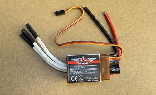 Turnigy dlux 100a sbec - turnigy,