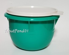 TUPPERWARE Classic Flat Bottom