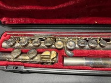 YAMAHA YFL-211S Flute – Fully Playable – Minor Wear & Tarnish – Japan